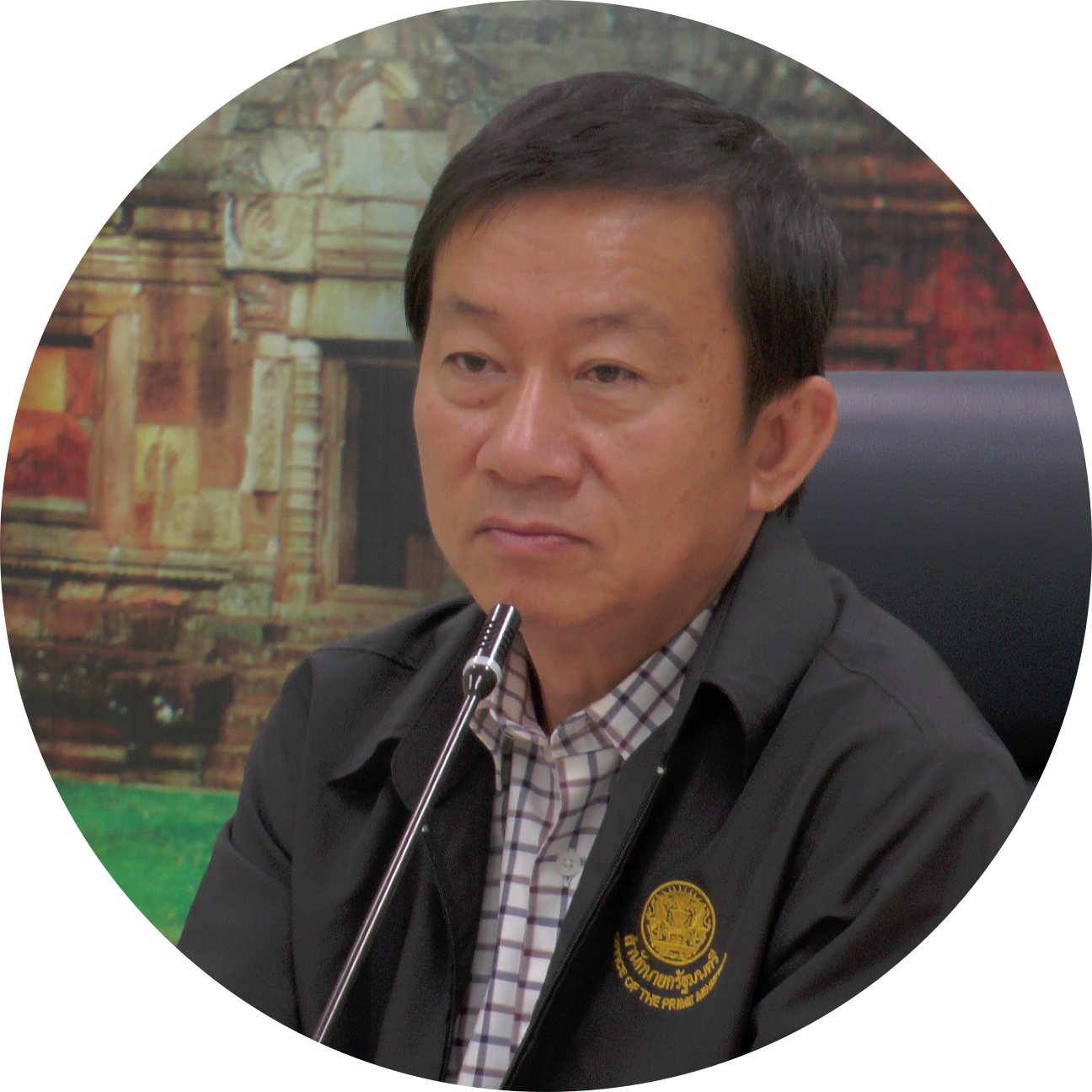 นายจิรายุ นันท์ธราธร อุปนายกสมาคม