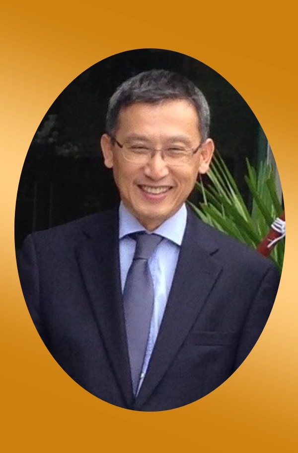 นายณรงค์ ศศิธร สิงห์แดงรุ่น 30 เอกอัครราชทูต ณ กรุงกัวลาลัมเปอร์ ประเทศมาเลเซีย